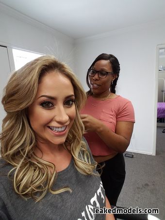 Eva Notty